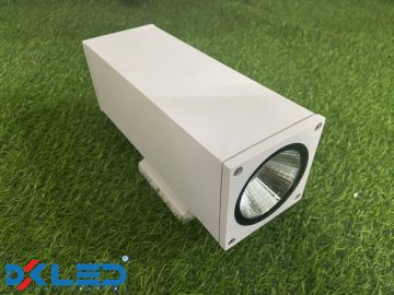 Đèn tường 2 đầu vuông 10w*2