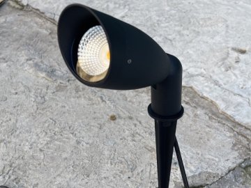 Đèn cắm cỏ mũ nhôm đúc 10w